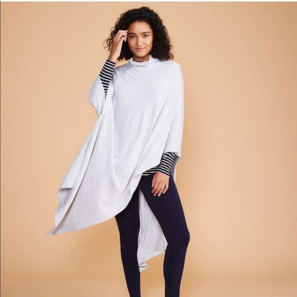 Lou & Grey Poncho